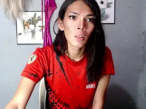 GORGEOUS_CARMEE webcam