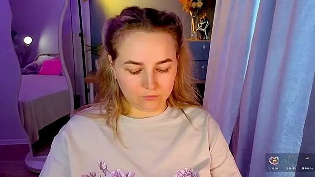 Mira_Mermayd webcam