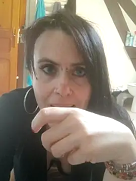 sosso19squirt (G milf) - Squirt on his face