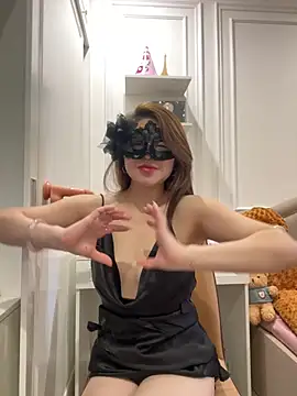 queen-of-love (F young) - nude