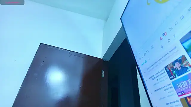 AlahiaEvanz webcam