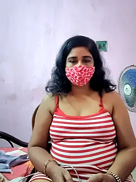 Rulali_44 webcam