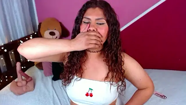 Queenamazon1 webcam