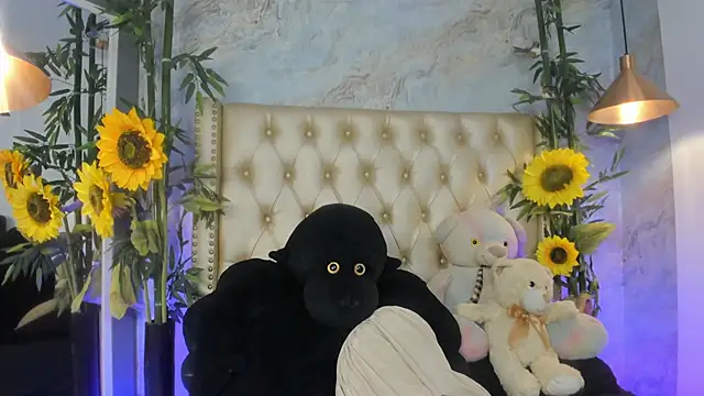 LittleeJaz webcam