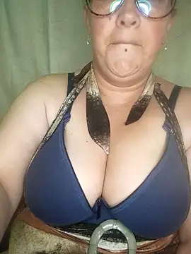 _Saraqueen webcam