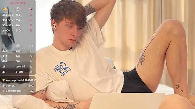 calvin_polanski - Calvin_Polanski's free webcam - UK Sex Cams