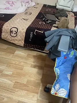Mina048 webcam