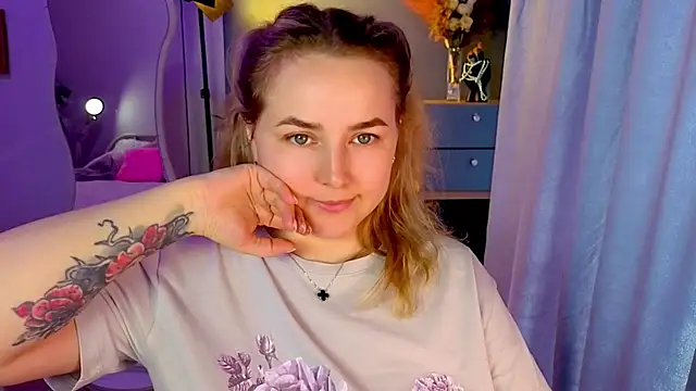 Mira_Mermayd webcam