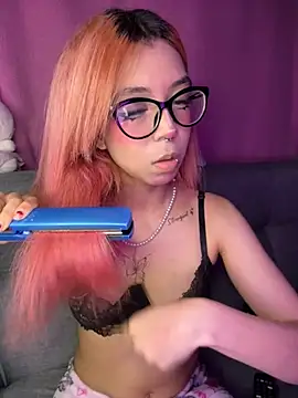 Valen-Foxx1 webcam