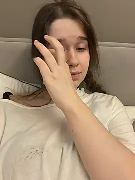 HornyGirlH live show