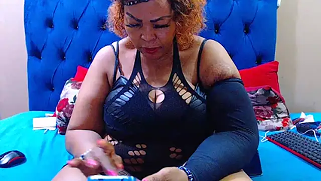 ebonycandy10 webcam
