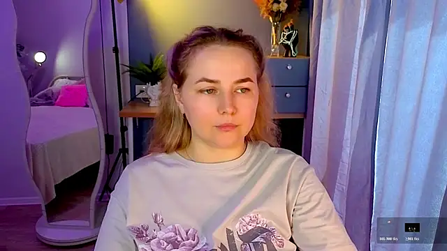 Mira_Mermayd webcam
