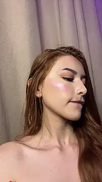 HoneyWeebsss webcam