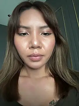 Alittleasiangirl webcam