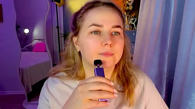 Mira_Mermayd webcam