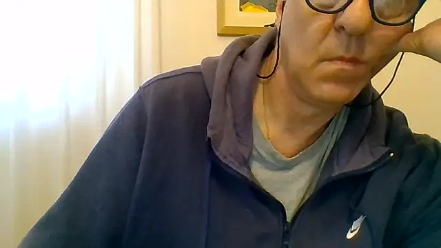 ANONIMO7735 webcam