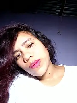 Moniika5 webcam