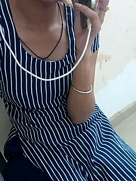Naughty_Ada webcam