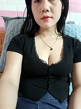 Ngocmai_lazdy webcam