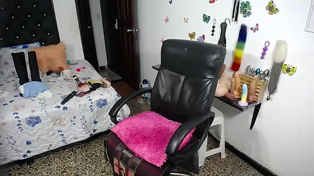 mature_bigboobs10 webcam