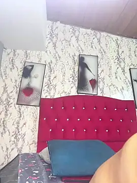 larissa_antonella - Larissa_Antonella's free webcam - UK Sex Cams