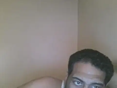 elpoop7305 webcam