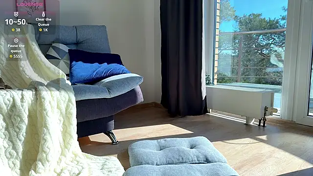 Jane_Lavue webcam
