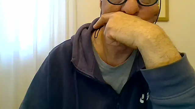 ANONIMO7735 webcam