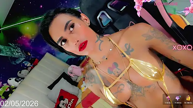 Nella_Dolls webcam