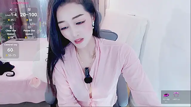 yaoyao-baby520 - Yaoyao-baby520's free webcam - UK Sex Cams