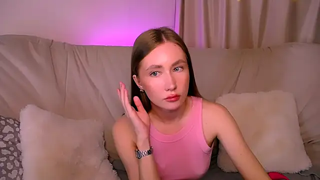 EllyColins webcam