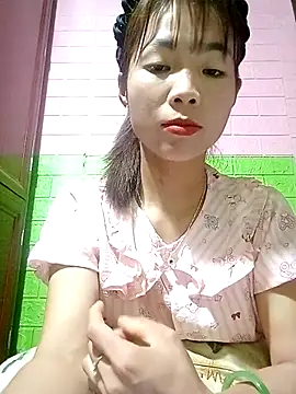 AmyLinee01 webcam