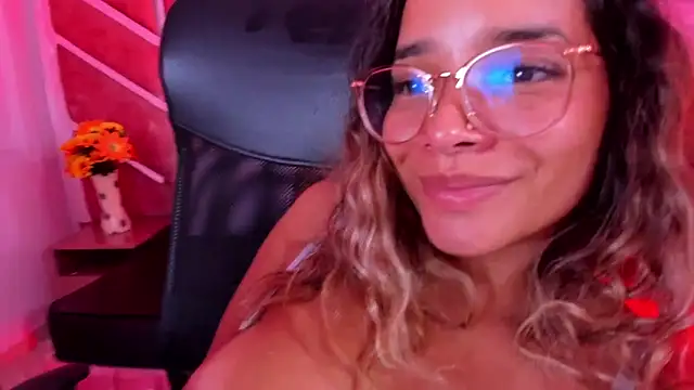 Olivia_Fox69 webcam