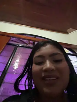 LunaaRosse webcam