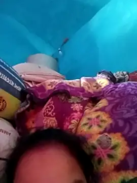 Hot_eras68484 webcam