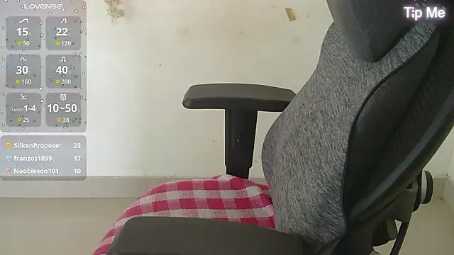 punemodel webcam
