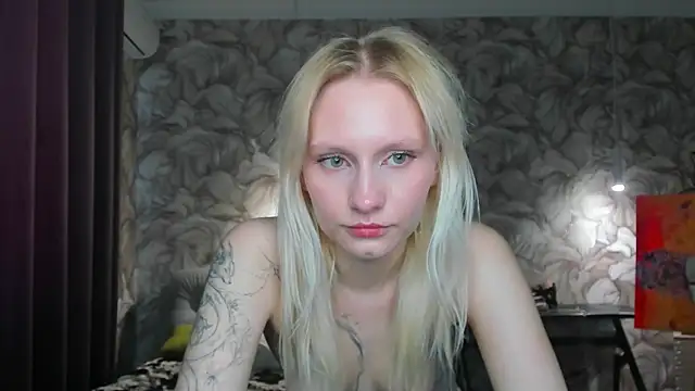Elizabeth_Adams webcam