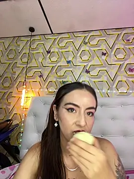 MelanyyJhonson15 webcam