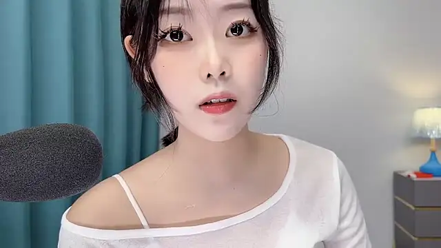 美女smalldaisy在线直播