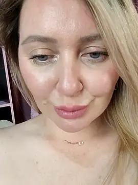 LadyLolyPop_ webcam