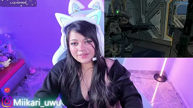 Ahri_Elderwood webcam