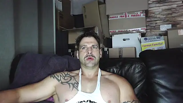 XxBigboybandxX webcam