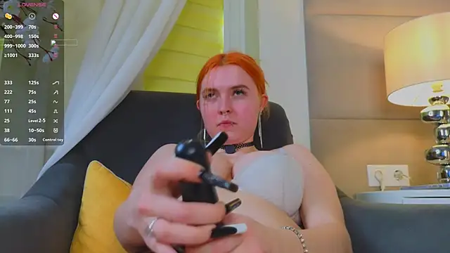 Boobinary webcam