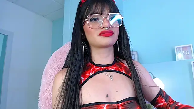 Emerald_gh webcam