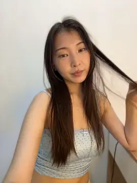 SkylerMoon webcam