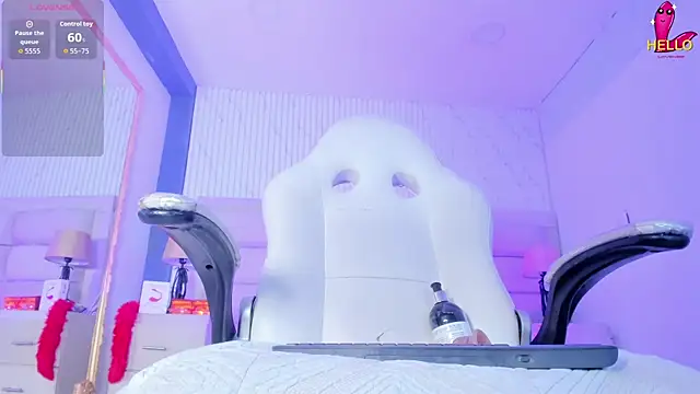 BritanyBrown_ webcam