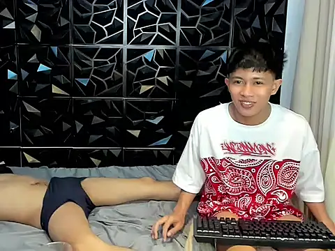 roberthugecock webcam