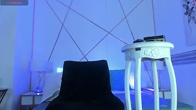 Snoop_Becky webcam