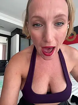 UmaTruewoman webcam