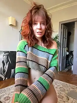 oopsfoxy (F young) - ♥️ Completely naked